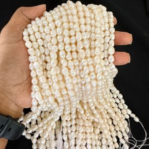 AAA Quality Fresh Water Pearls, Nuggets, 7 to 9mm, Cream