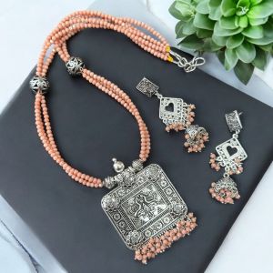 Crystals with oxidised silver pendant Neklace
