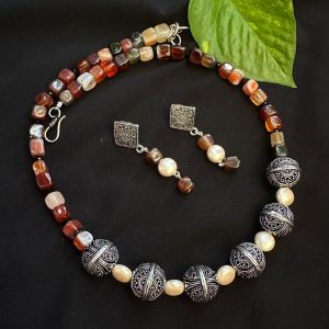 Onyx and german silver spacers with shell pearl Neklace                                                                             Sold 