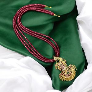 Jadau Replica Kemp Kanchi Kamakshi Pendant with agate Beads Necklace