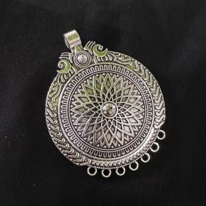 Antique Silver Metal Pendant 