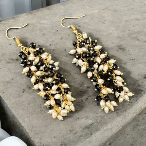 Agate and Pearl Dangler Earrings Black