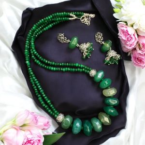 Onyx necklace with matching jhumkas,Green