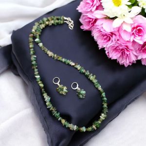 Moss agate chip necklace with matching Earrings