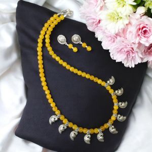 Yellow agates with mango Kohlapuri Necklace with Earrings