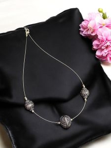 Invisible necklace silver with German silver balls 