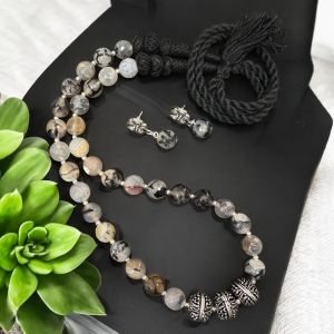 Onyx necklace with German silver spacers and black rope 
