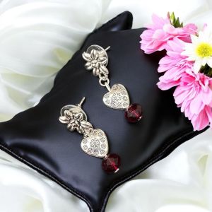 Fashion Earrings , Maroon