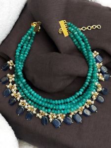 Agate choker with Earrings and Bracelets