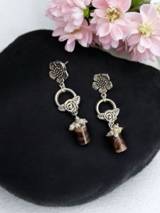 Onyx Earrings,Brown