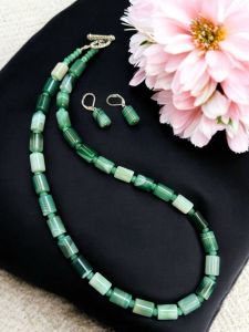 Seed Beads necklace with oxidised silver pendant with matching jhumkas : Pink