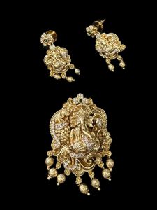 Matt Finish Pendant,Vinayagar