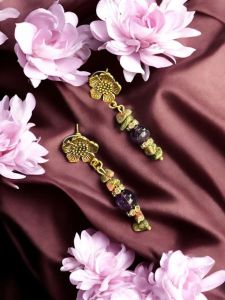 Chips With Gemstone Earings 