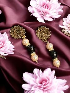 Agate Beads With Pearl Earings