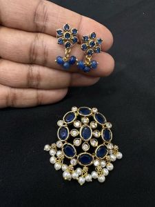 Matt finish Stone Pendants with Pearls,Sapphire Blue