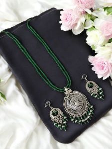 2 Layer Agate Necklace with Antique Metal Pendant,Sea Green