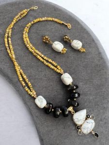 Gemstone pendant with onyx & howlite and agate Necklace