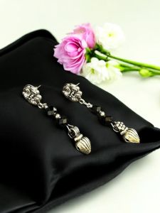 Crystal Earings With Kohlapuri Charms (Black)