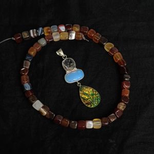 Combo OF Gemstone Pendant With Agate Beads Maroon shade