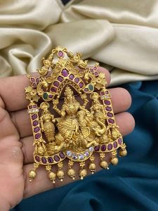 Matt finish Lakshmi Pendant Maroon