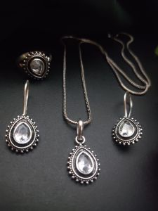 Silver Replica Teardrop (white) Chain Set with matching Earrings and hand ring