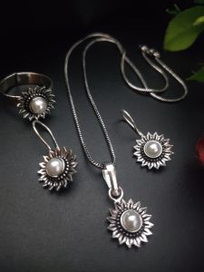 Silver Replica Flower (white) Chain Set with matching Earrings And Hand Ring