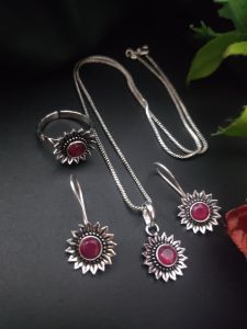 Silver Replica Flower (PINK) Chain Set with matching Earrings And Hand Ring