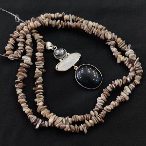 Combo Of Gemstone Pendant With Square Agate Beads