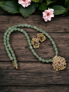 Victorian Pendant With Quartz Beads Necklace