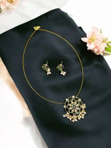 Invisible AD Sets with Matching Earings Green