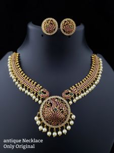 Antique Finish Pearls Necklace 