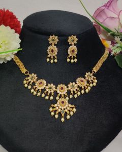 Godddess Lakshmi Necklace With Earings 