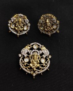 Victorian Vinayagar Pendent With Earrings