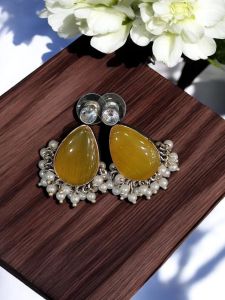 High quality silver replica earrings with Monolisa stones with pearls, Yellow