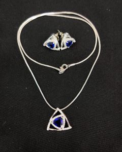 American Diamond Pendant Set With Silver Polish Chain