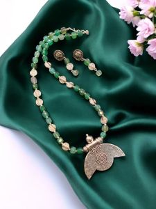 Agate necklace with oxidised silver pendants