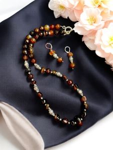 Onyx necklace With Matching Earrings, Brown