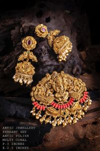 Premium Quality Antique Gold Ganesh Pendant With Earrings