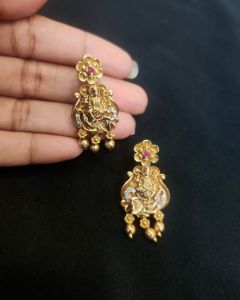 Premium Quality Antique Gold Lakshmi Pendant With Earrings