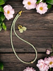 Agate Necklace in Single Layer with Zircon Stone Bead With Earrings, Light Green