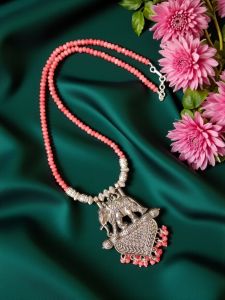 Agate Necklace with Bahubali Pendant