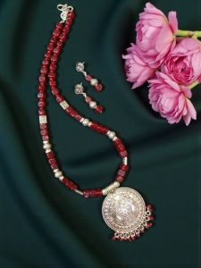 Maroon Agate necklace with German silver Pendant