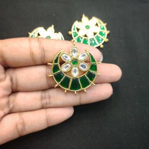 Jadau Moon Pendant, green