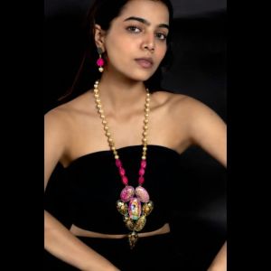 Navrabeads Onyx Pendant Necklace with Radha Krishna Tanjore Painting | Hand-Painted Spiritual Art Pendant with Swarovski Replica Pearls | Premium Ethnic Jewelry Set for Women | Adjustable Rope Style