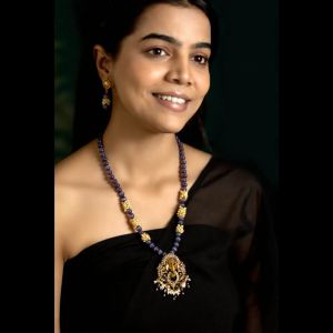 Navrabeads Ganesha Victorian Pendant Set with Monalisa Beads for Women | Handcrafted Designer Pendant & Earrings Set for Festive, Ethnic & Temple Wear | Elegant Victorian Finish with Glossy Monalisa Beads