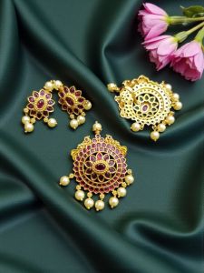 High Quality Kemp Pendant With Matching Earrings, Ruby Pink