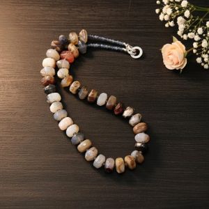 Onyx Necklace With Zircon Clasp, Brown With Grey