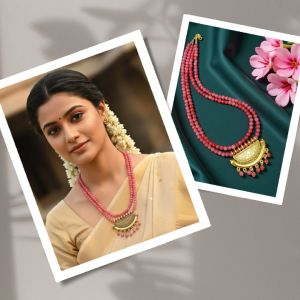 Agate Beads with Antique Gold Pendant