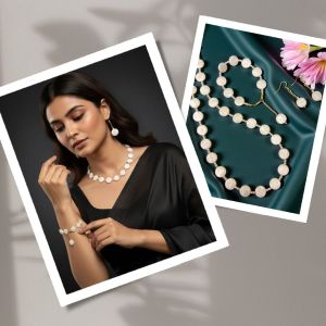 She’ll Pearl Necklace with Bracelet and Earrings