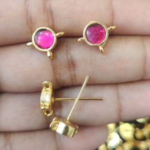 1 pair of Kundan Jadau Round Stud with 3 holes